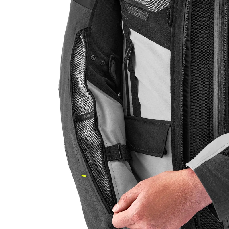 Motocikla jaka Shima Tracker pelēka