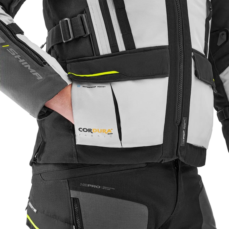 Motocikla jaka Shima Tracker pelēka