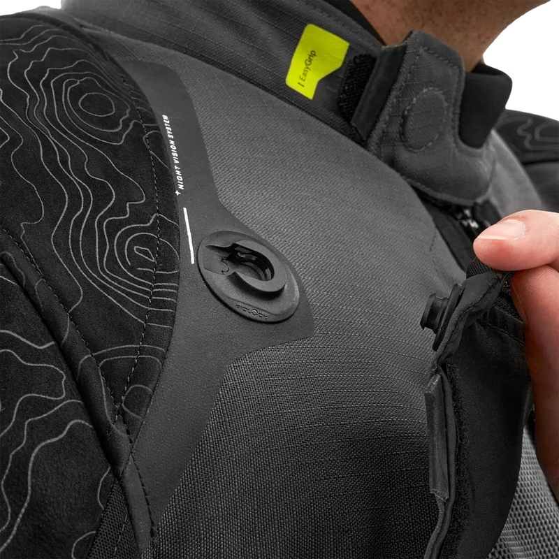 Motocikla jaka Shima Tracker pelēka