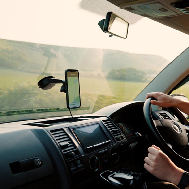 Quad Lock® vējstikla/instrumentu paneļa piesūcekņa pamatne, melna