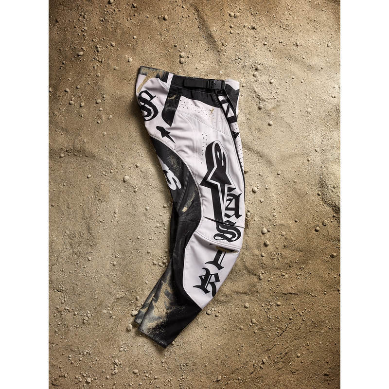 Alpinestars Techstar ierobežotā izdevuma Wolf Dust motokrosa bikses smilšu-melnas