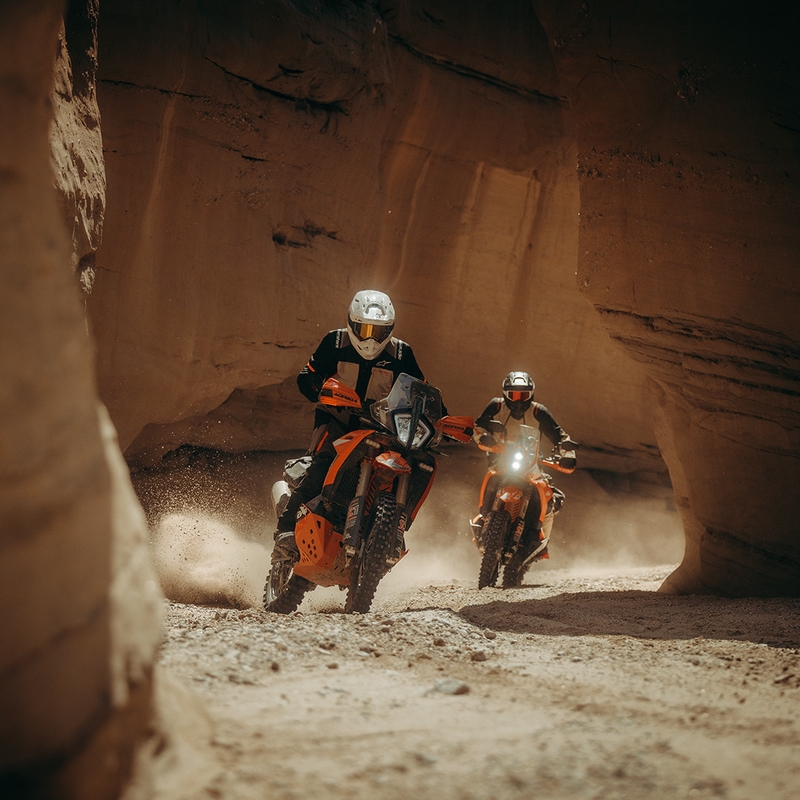 Alpinestars Andes V4 Drystar motocikla jaka krēmkrāsas-gaiši brūna-melna-fluororanža