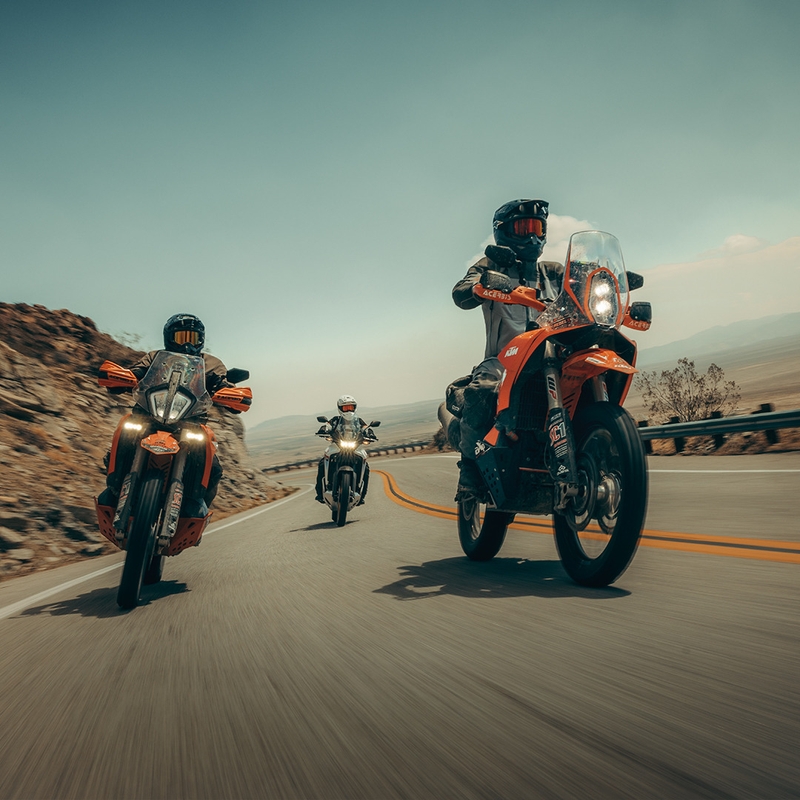 Alpinestars Andes V4 Drystar motocikla jaka tumši pelēka-gaiši pelēka-melna-fluorēti dzeltena