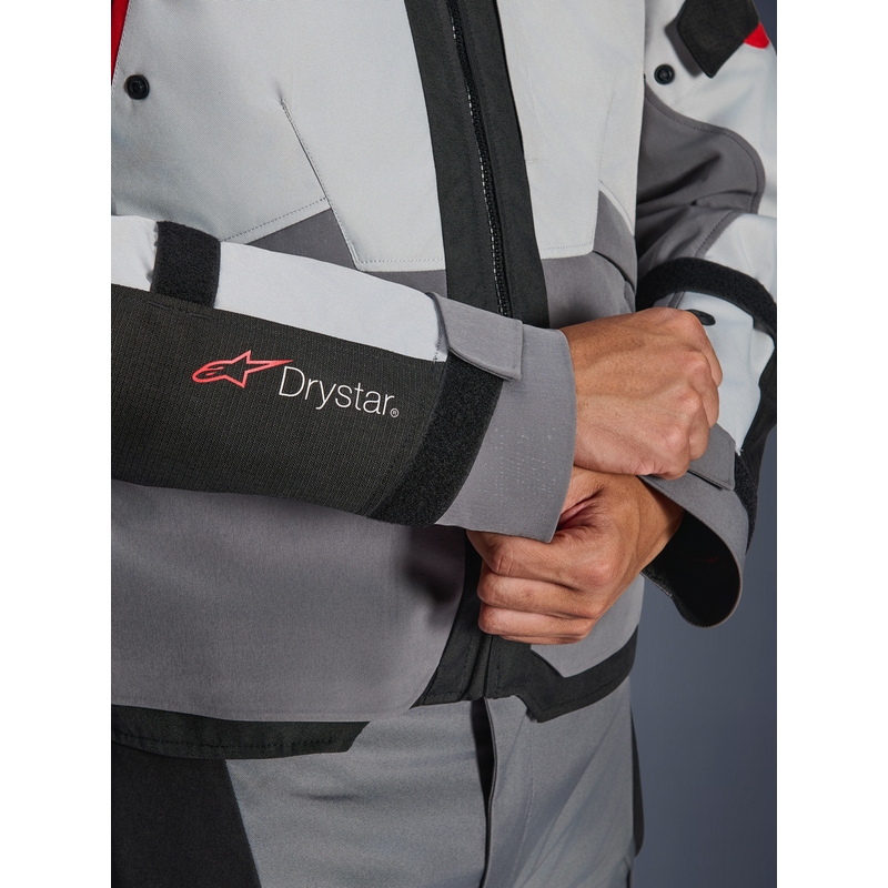 Alpinestars Andes V4 Drystar motocikla jaka, tumši pelēka-gaiši pelēka-melna-sarkana