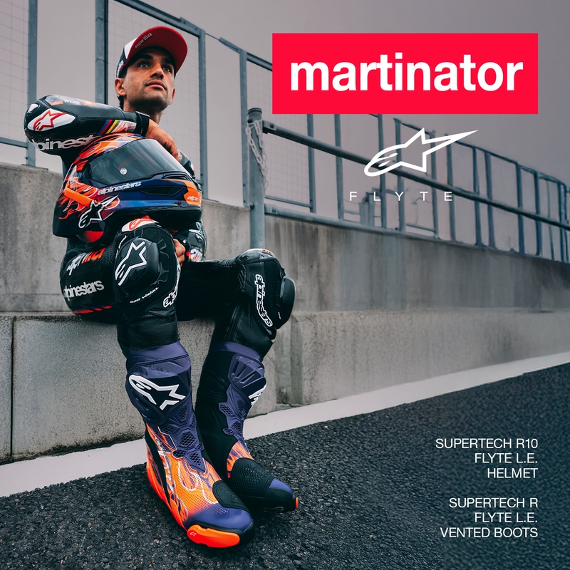 Alpinestars Supertech R-10 Flyte motocikla ķivere, pilna izmēra, ierobežotas izlaiduma, Jorge Martin, violeti sarkana