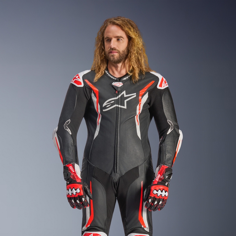 Alpinestars GP TECH V5 ādas motocikla kombinezons melns-balts-fluorescējoši sarkans