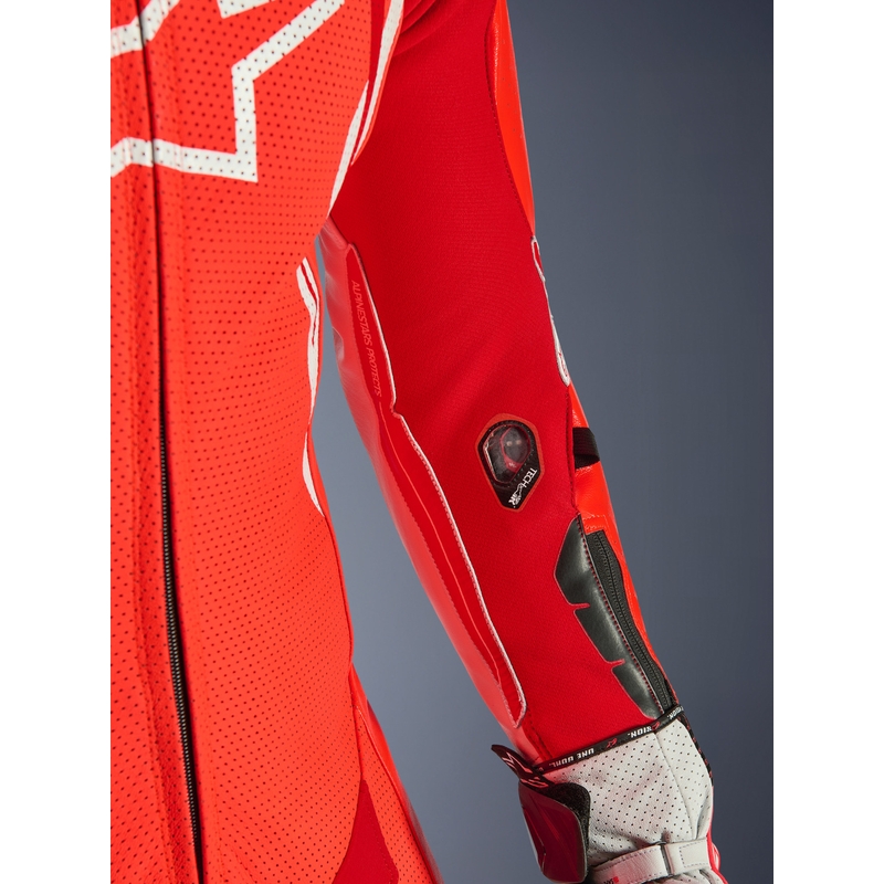 Alpinestars GP TECH V5 ādas motocikla kombinezons, fluorescējoši sarkans-sarkans-balts