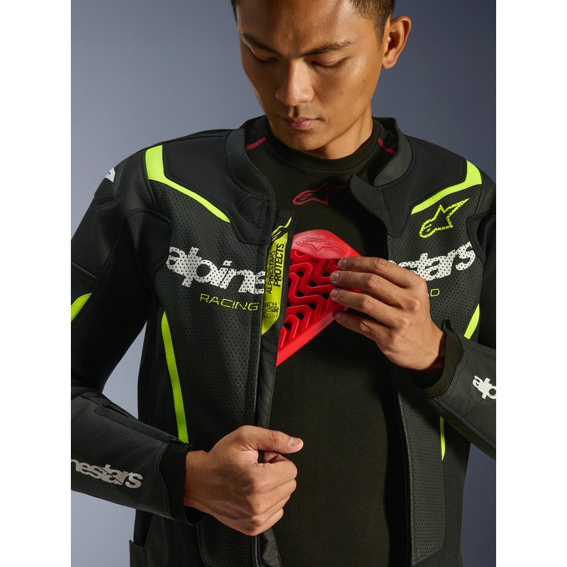 Alpinestars GP Force V2 Airflow ādas motocikla jaka melna-fluorēta dzeltena