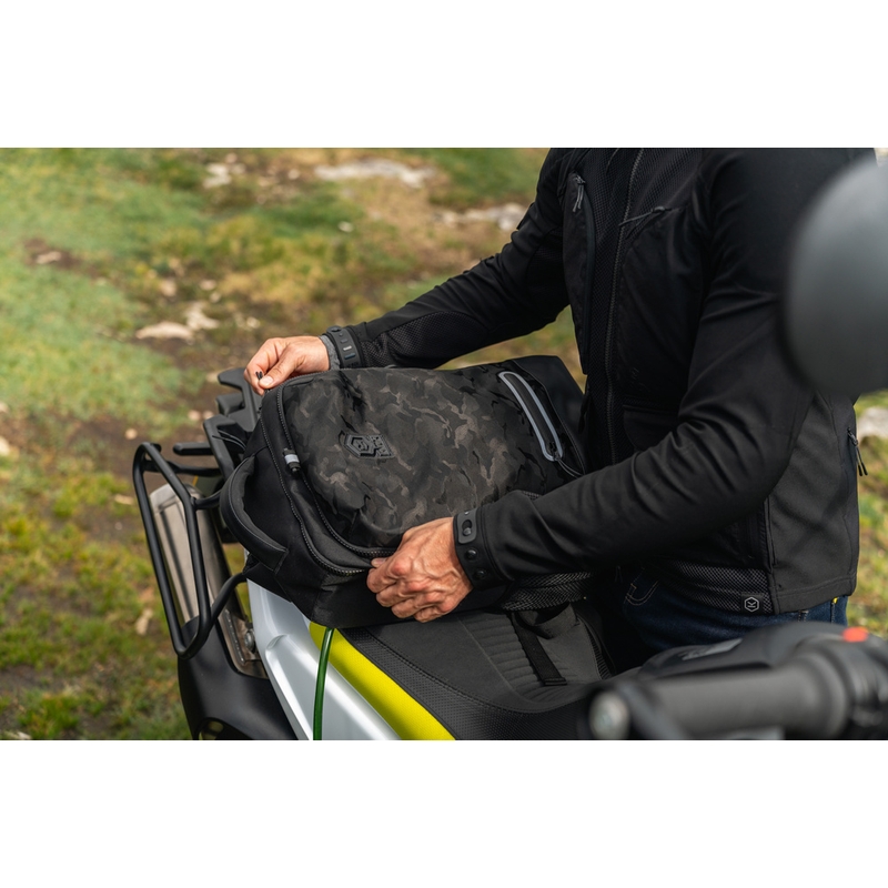 Knox Eda ikdienas piedzīvojumu motocikla mugursoma 25 l, melna