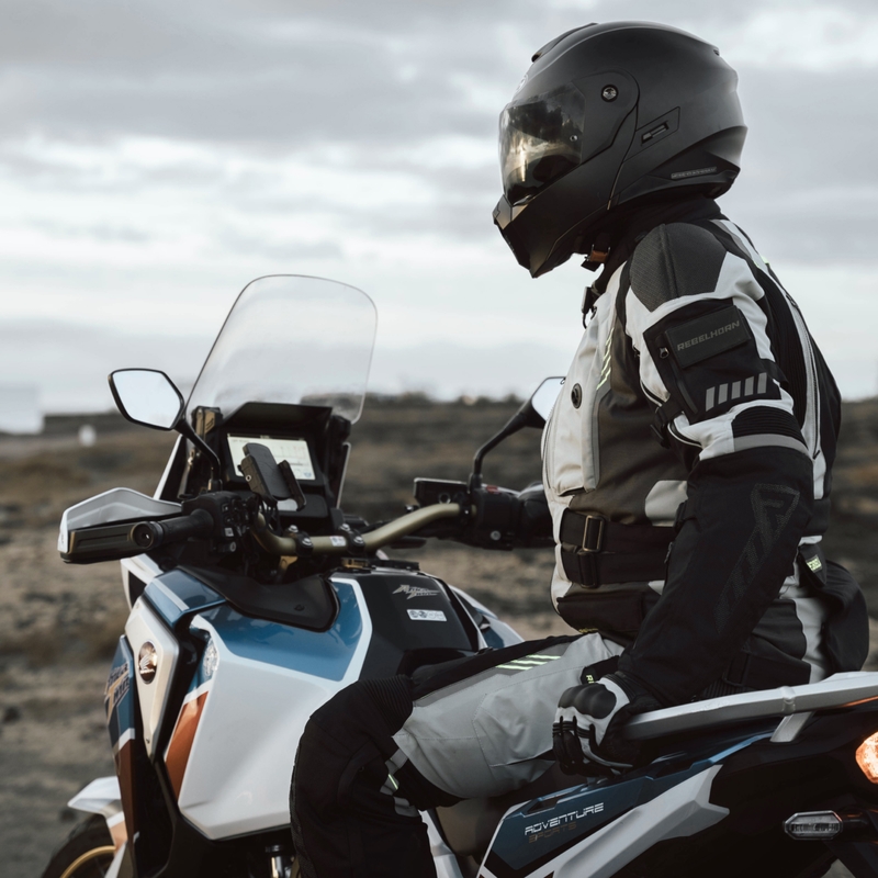 Motocikla jaka Rebelhorn Patrol pelēk-melnā-fluo dzeltena
