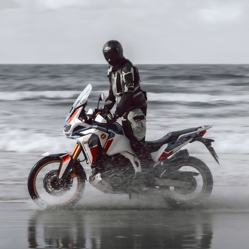 Motocikla jaka Rebelhorn Patrol pelēk-melnā-fluo dzeltena