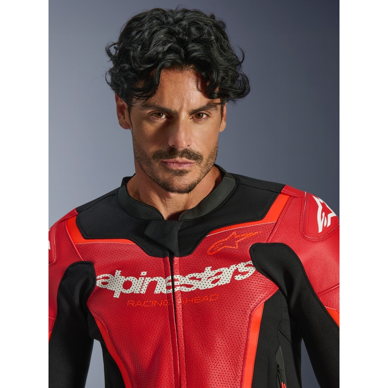 Alpinestars GP Force V2 Airflow ādas motocikla jaka, fluorescējoši sarkana-melna-balta