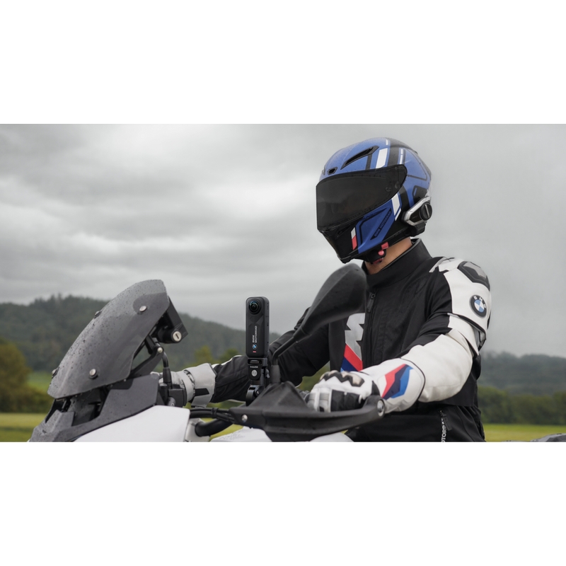 Insta360 X5 BMW Motorrad Edition sporta kamera, melna