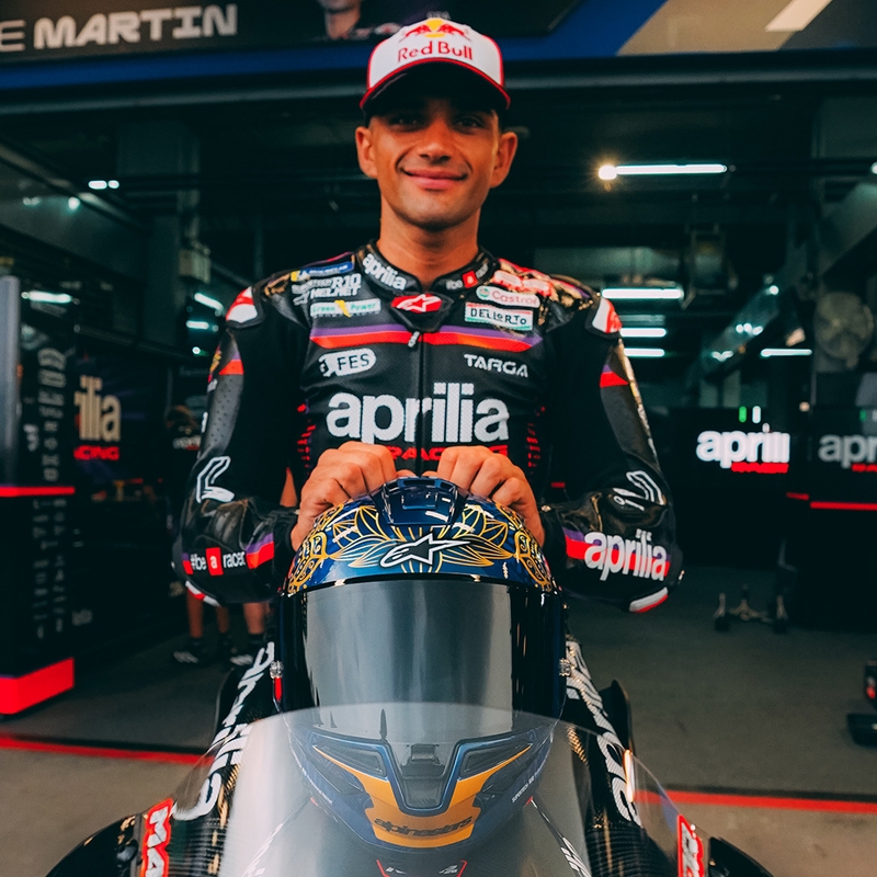 Pilna izmēra motocikla ķivere Alpinestars Supertech R10 Marthanator ierobežotā izdevuma JORGE MARTIN zila pērļu zelta sarkana