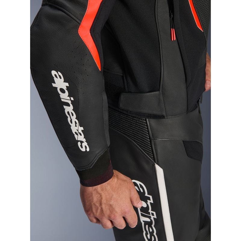 Alpinestars GP Force V2 ādas motocikla jaka melna-fluorescējoši sarkana-balta