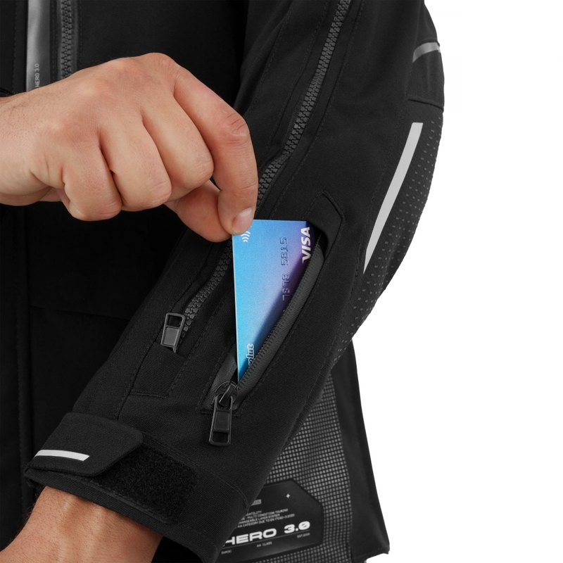 Shima Hero 3.0 motocikla jaka melna