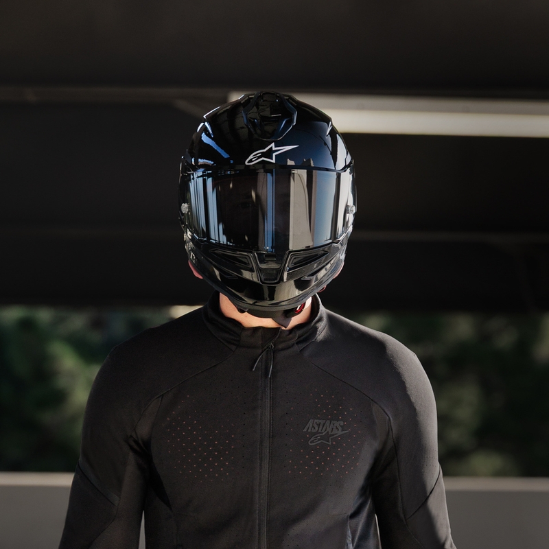 Alpinestars S-R7 Solid pilnas sejas motocikla ķivere, melna