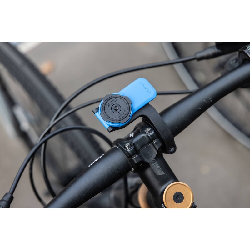 Quad Lock® pretaizdzīšanas skrūvju komplekts, melns