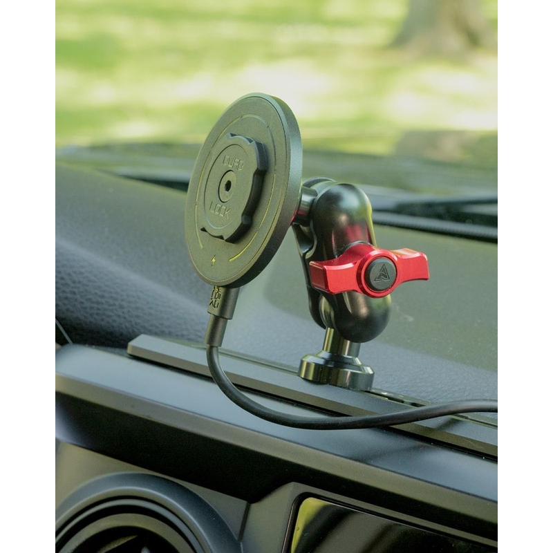 Quad Lock® automašīnas adapteri ar lodveida vāciņu, melni