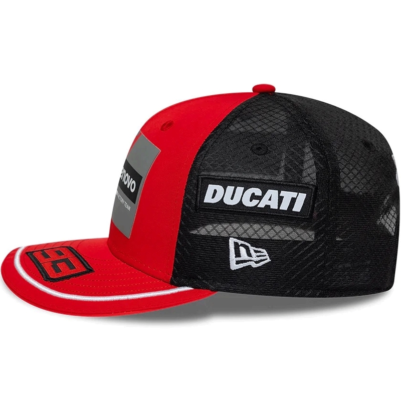 Ducati New Era Lenovo Marquez 93 cepure melna-sarkana