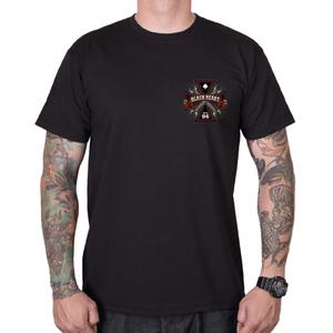 Melns krekliņš ar uzrakstu "Heart Wrench Chopper" un melnu apdruku